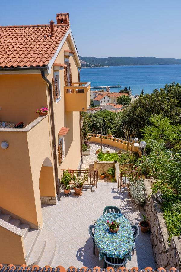 Apartmani Zorica Martinscica  Exterior photo